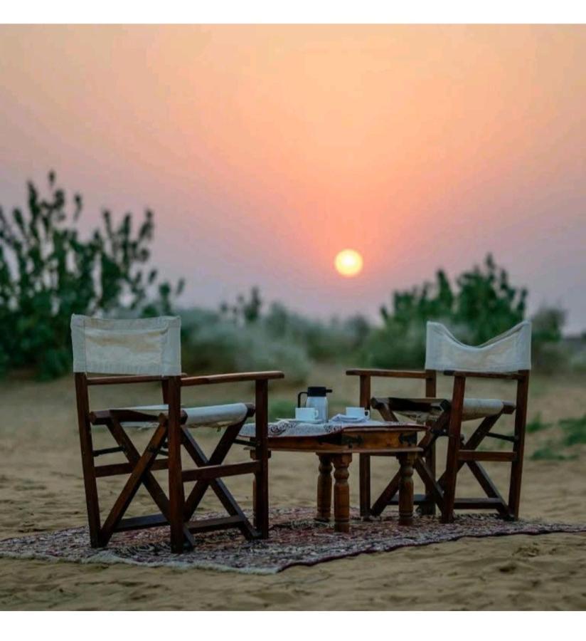 Golden Sandstone Hotel desert safari camp Jaisalmer Eksteriør billede