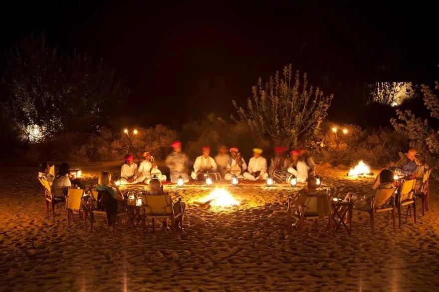 Golden Sandstone Hotel desert safari camp Jaisalmer Eksteriør billede