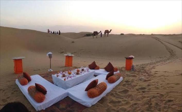 Golden Sandstone Hotel desert safari camp Jaisalmer Eksteriør billede